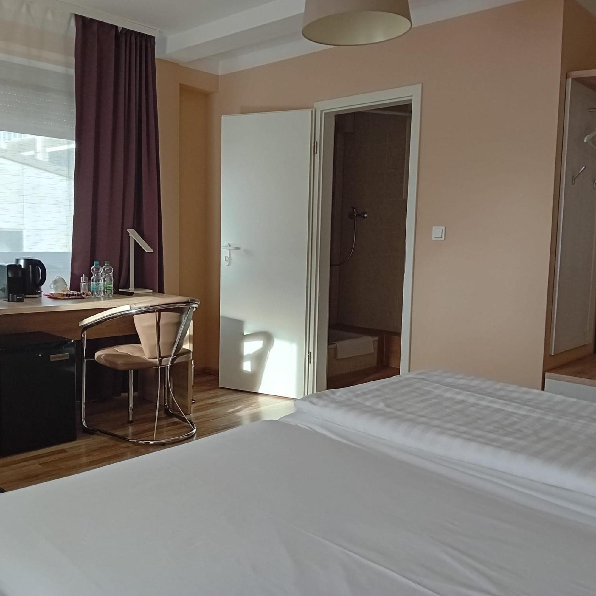 Hotel-Residenz Oberurseler Hof Zewnętrze zdjęcie